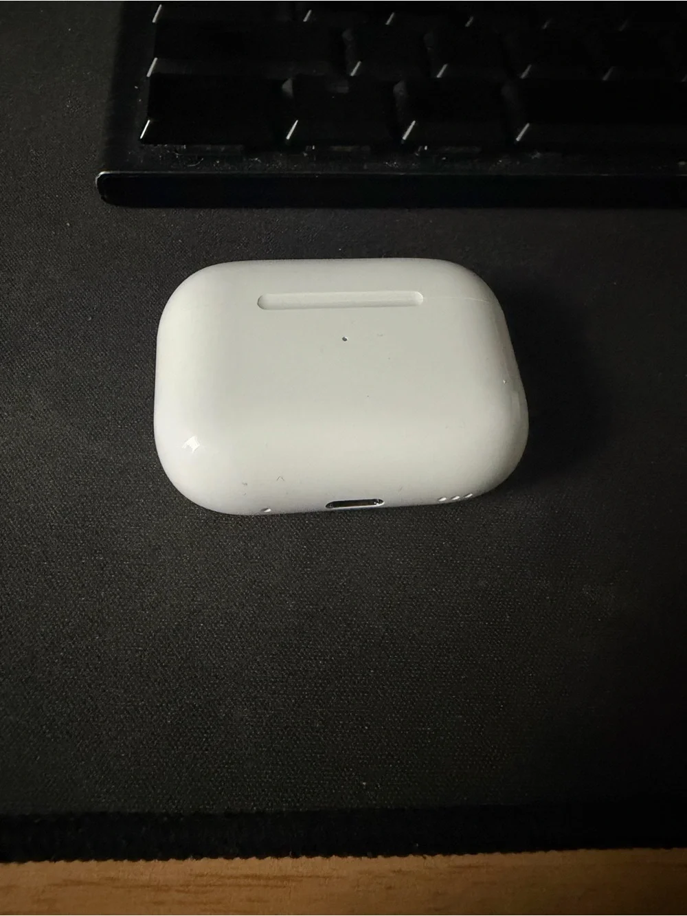 Apple AirPods Pro True Wireless Earbuds in White Gen 2